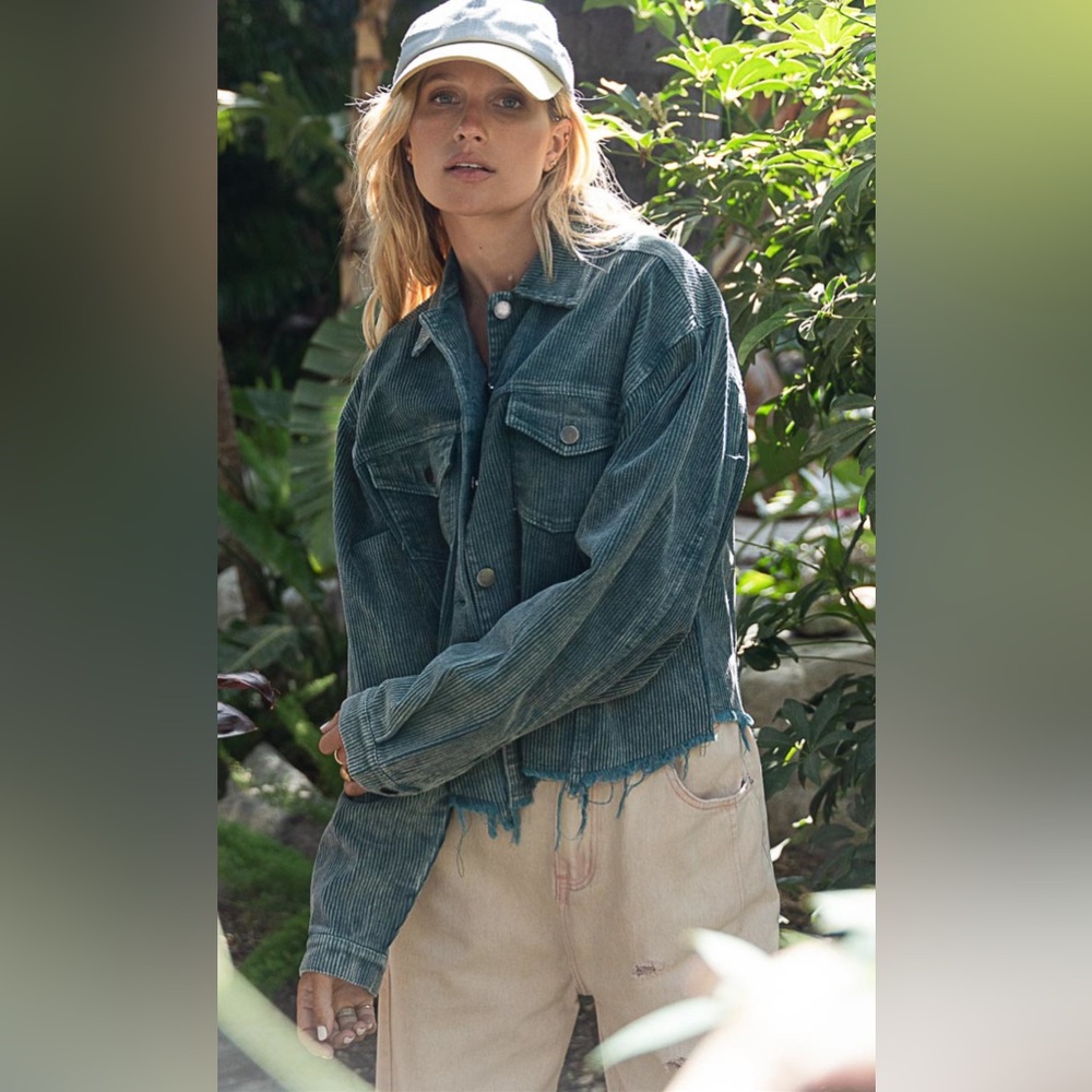 #089 Sale! 🥳POL corduroy trucker jacket